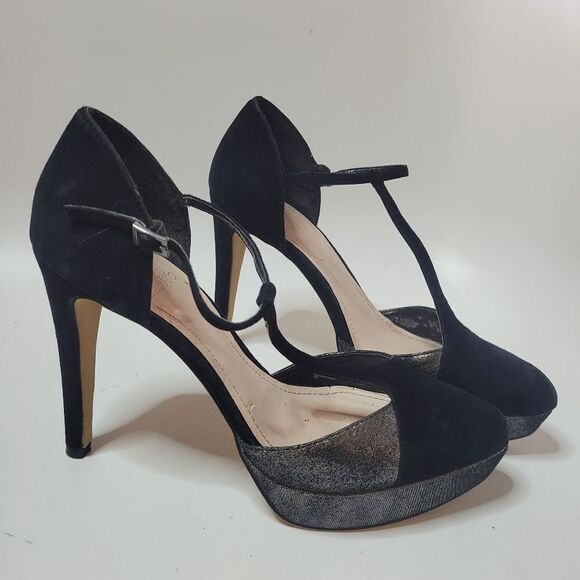 Vince Camuto Akido Leather Platform T-Strap Heels Gunmetal and Black Suede - Picture 2 of 16